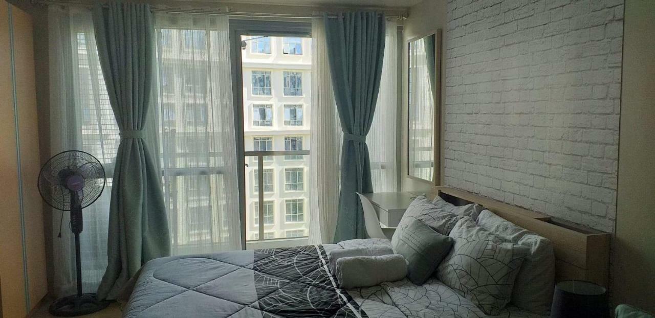 Eighty One Newport Boulevard Manila Ngoại thất bức ảnh