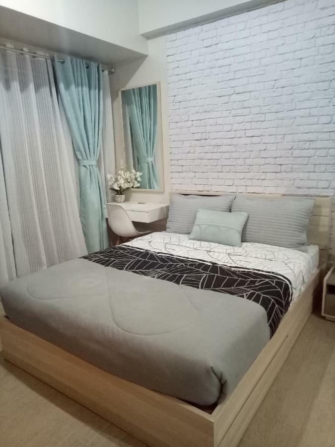 Eighty One Newport Boulevard Manila Ngoại thất bức ảnh