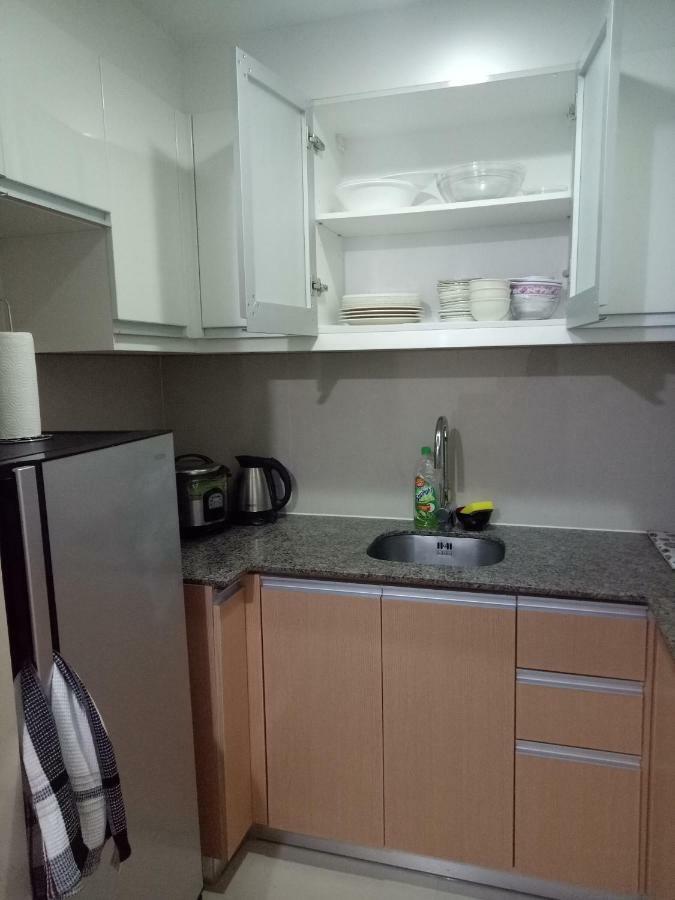 Eighty One Newport Boulevard Manila Ngoại thất bức ảnh