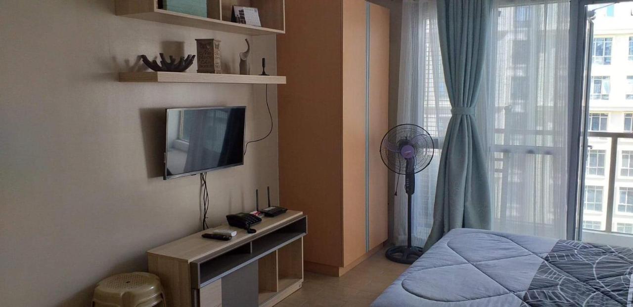 Eighty One Newport Boulevard Manila Ngoại thất bức ảnh